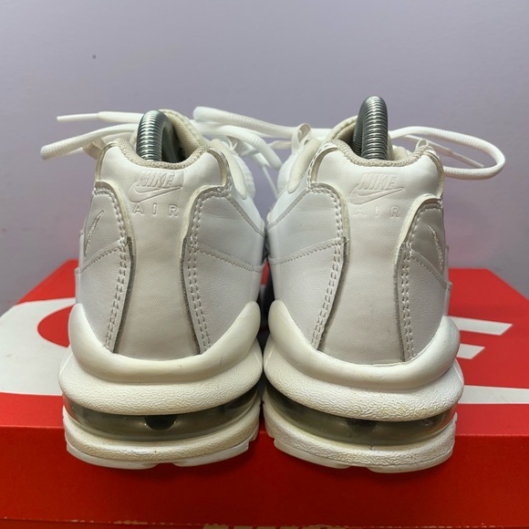 Nike Air Max 95”White Metallic Silver” (GS) - Picture 2 of 6
